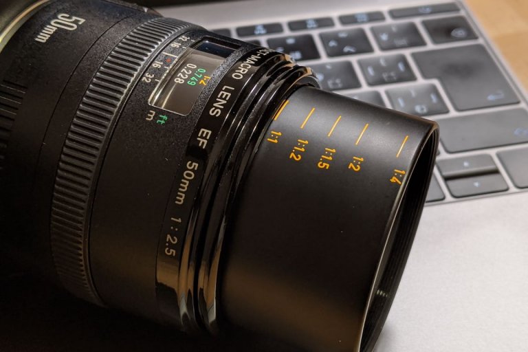 即納送料無料 Canon EF50mm F2.5 COMPACT-MACRO フィルター付き - カメラ
